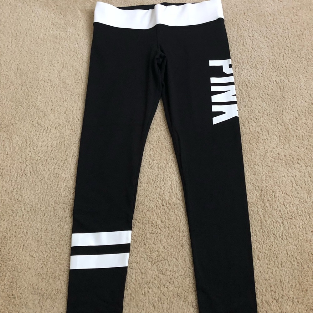 Victoria’s Secret PINK- Ultimate Yoga Leggings